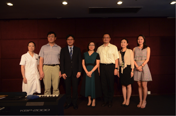 优德88乐器爱心捐赠行动——将琴声带进闵行社会福利院